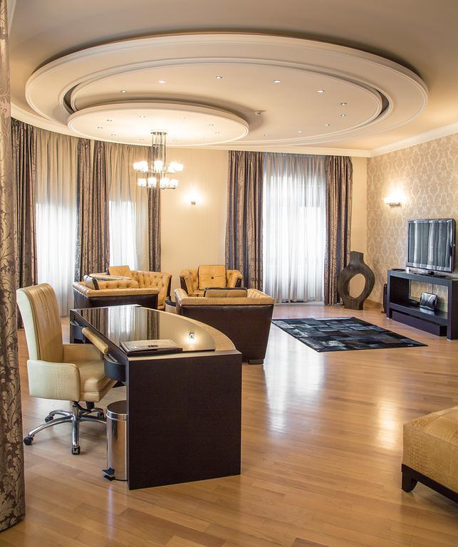 Hotel Evropa Белград Экстерьер фото