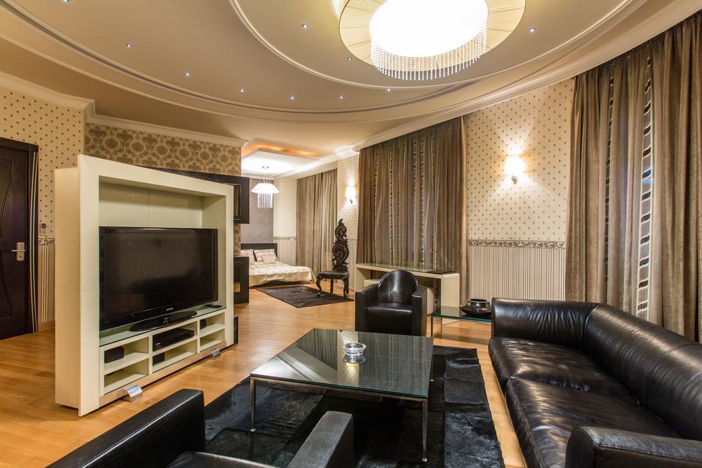 Hotel Evropa Белград Экстерьер фото