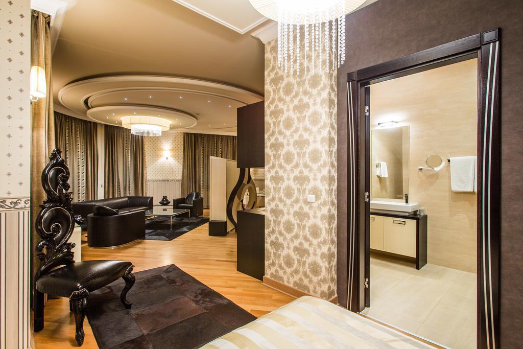 Hotel Evropa Белград Экстерьер фото